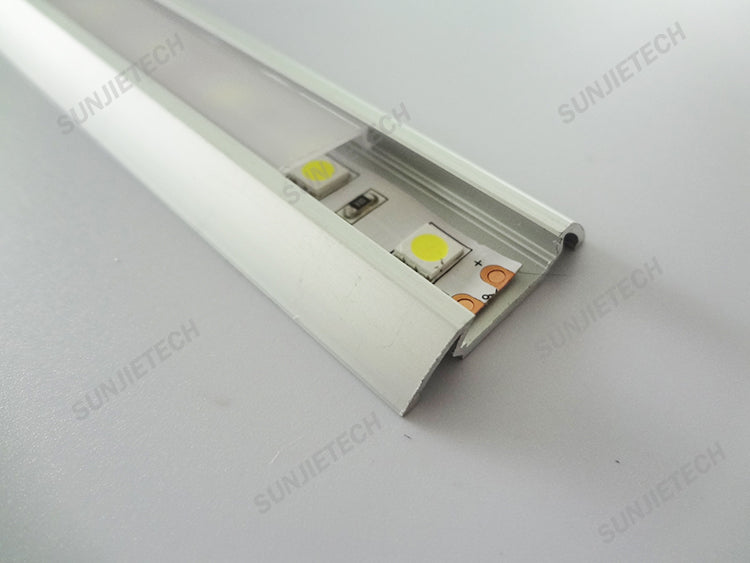 Aluminium Extrusion LED Channel with Frosted PC Cover