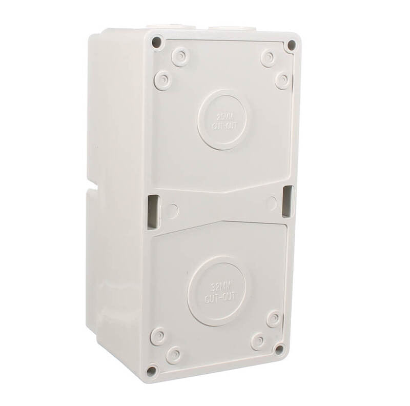 Protega 4 Pin 40amp Switched Socket Outlet 500v IP66